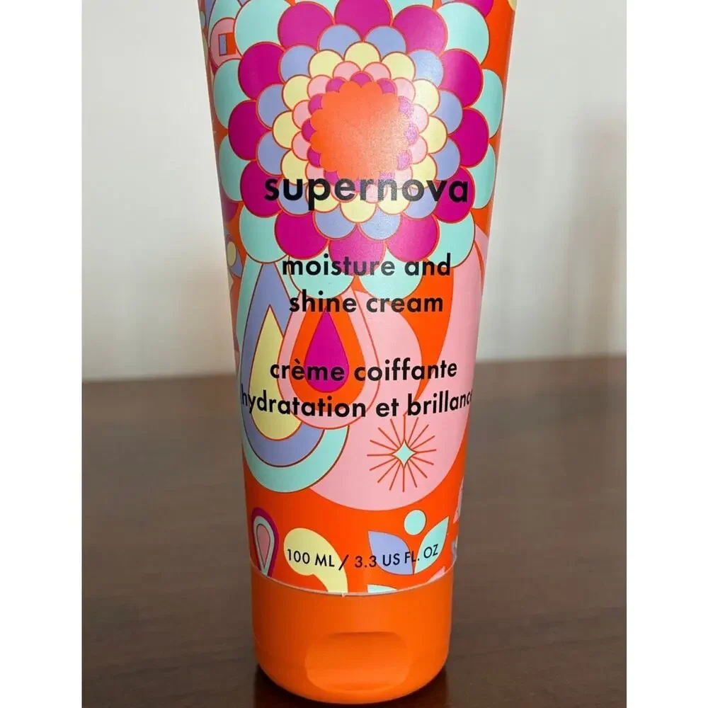 Amika Supernova Moisture and Shine Cream